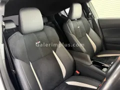 2022 Toyota C-HR 1.8 Hybrid Kıbrıs | KKTC İkinci El Satılık Araba - Thumbnail 6