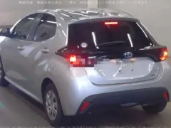 2022 Toyota Yaris 1.5 Hybrid Kıbrıs | KKTC İkinci El Satılık Araba - Thumbnail 3