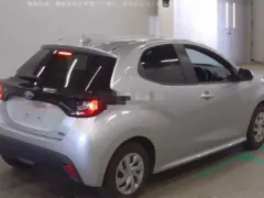 2022 Toyota Yaris 1.5 Hybrid Kıbrıs | KKTC İkinci El Satılık Araba - Thumbnail 6