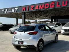 2021 Mazda Mazda 2 1.5 Sky-G Kıbrıs | KKTC İkinci El Satılık Araba - Thumbnail 3