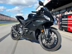 2023 Yamaha R3 R3  Kıbrıs | KKTC İkinci El Satılık Araba - Thumbnail 2