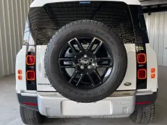 2022 Land Rover Defender 110 3.0 TDI Kıbrıs | KKTC İkinci El Satılık Araba - Thumbnail 6
