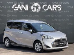 2022 Toyota Sienta Sienta 1.5 i Kıbrıs | KKTC İkinci El Satılık Araba - Thumbnail 1