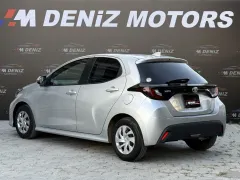 2021 Toyota Yaris 1.5 Hybrid Kıbrıs | KKTC İkinci El Satılık Araba - Thumbnail 4
