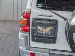2002 Mitsubishi Pajero 3.5 Kıbrıs | KKTC İkinci El Satılık Araba - Thumbnail 6