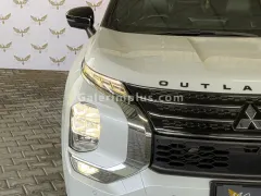2023 Mitsubishi Outlander 2.4 Kıbrıs | KKTC İkinci El Satılık Araba - Thumbnail 7