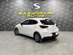 2022 Mazda Mazda 2 1.5 Sky-G Kıbrıs | KKTC İkinci El Satılık Araba - Thumbnail 3