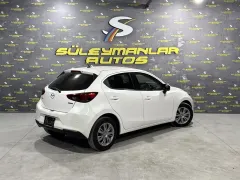 2022 Mazda Mazda 2 1.5 Sky-G Kıbrıs | KKTC İkinci El Satılık Araba - Thumbnail 4