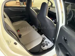2014 Toyota Vitz 1.3 Kıbrıs | KKTC İkinci El Satılık Araba - Thumbnail 7