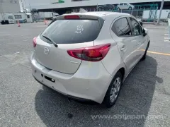 2023 Mazda Mazda 2 1.5 Sky-G Kıbrıs | KKTC İkinci El Satılık Araba - Thumbnail 5