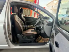 2000 Toyota Vitz 1.0 i 12V Kıbrıs | KKTC İkinci El Satılık Araba - Thumbnail 8