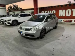 2005 Nissan Tiida  Kıbrıs | KKTC İkinci El Satılık Araba - Thumbnail 4