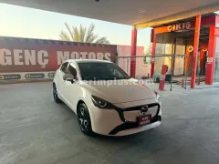 2025 Mazda 2 1.5 Skyactiv-D Kıbrıs | KKTC İkinci El Satılık Araba - Thumbnail 2