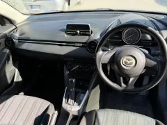 2016 Mazda Demio 1.3i Kıbrıs | KKTC İkinci El Satılık Araba - Thumbnail 6