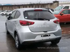 2022 Mazda Mazda 2  Kıbrıs | KKTC İkinci El Satılık Araba - Thumbnail 3
