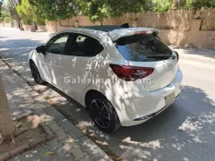2023 Mazda Mazda 2  Kıbrıs | KKTC İkinci El Satılık Araba - Thumbnail 4