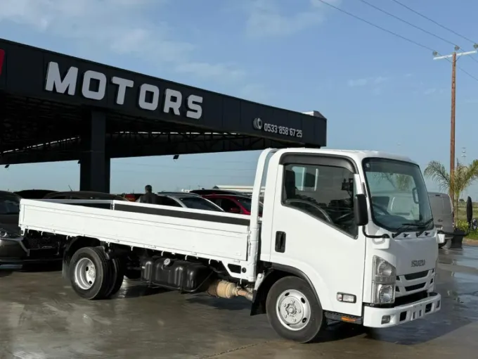 2014 Isuzu Kamyon &