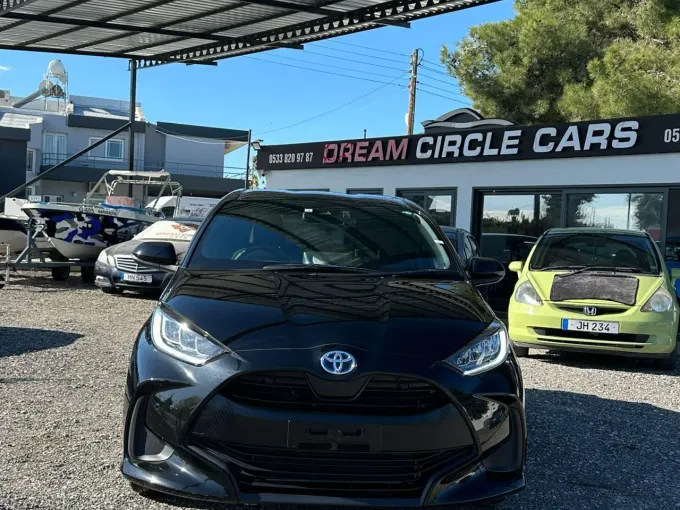 2023 Toyota Yaris 1.5 Hybrid Benzin Otomatik Gazimağusa İlan görseli - GalerimPlus