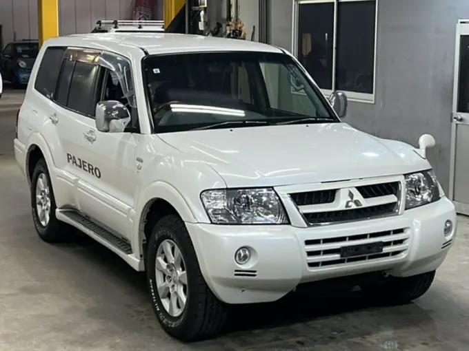 2003 Mitsubishi Pajero 3.2 DI Benzin Otomatik Lefkoşa İlan görseli - GalerimPlus
