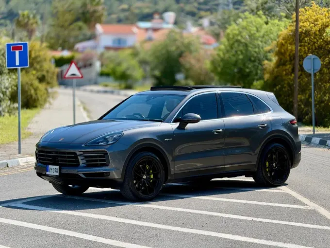 2021 Porsche Cayenne Benzin Otomatik Girne İlan görseli - GalerimPlus