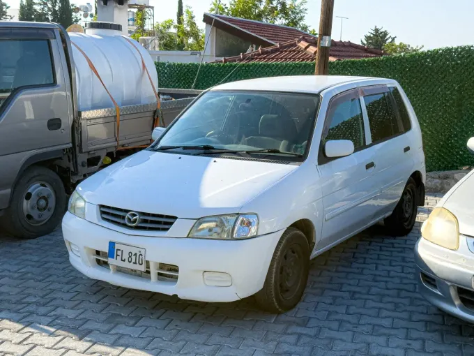 2001 Mazda Demio 1.3i Benzin Otomatik Girne İlan görseli - GalerimPlus