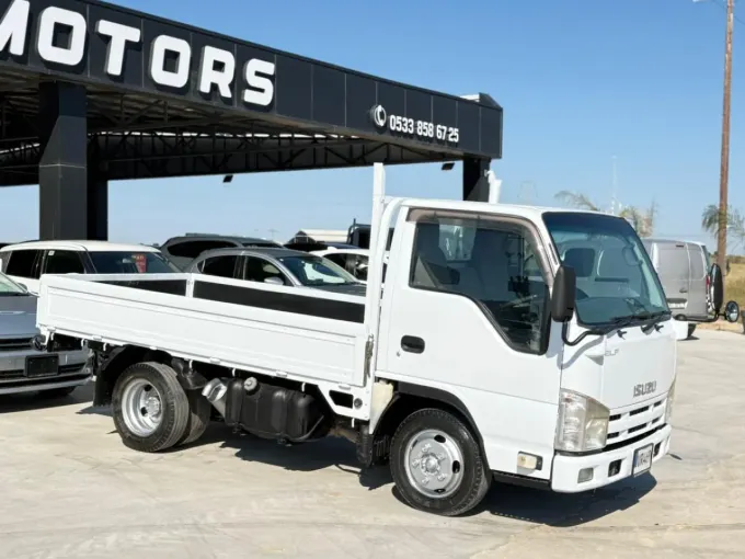 2014 Isuzu Kamyon &