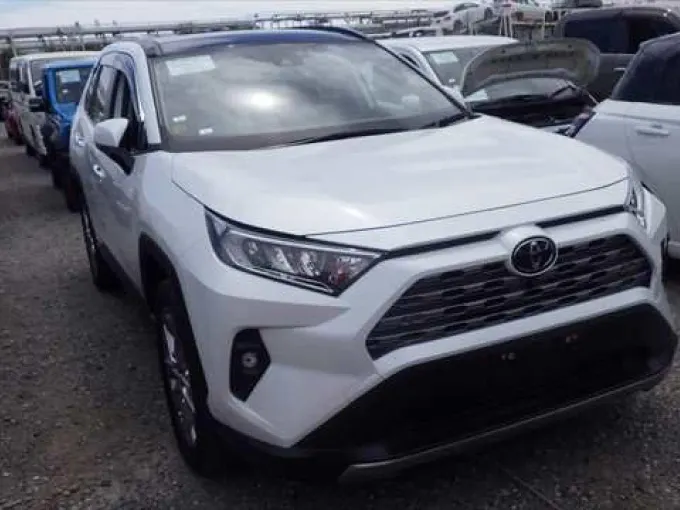 2023 Toyota RAV4 Benzin Otomatik Gazimağusa İlan görseli - GalerimPlus