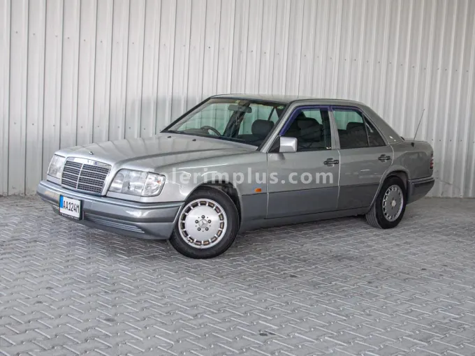 1995 Mercedes-Benz E Serisi Benzin Otomatik Girne İlan görseli - GalerimPlus