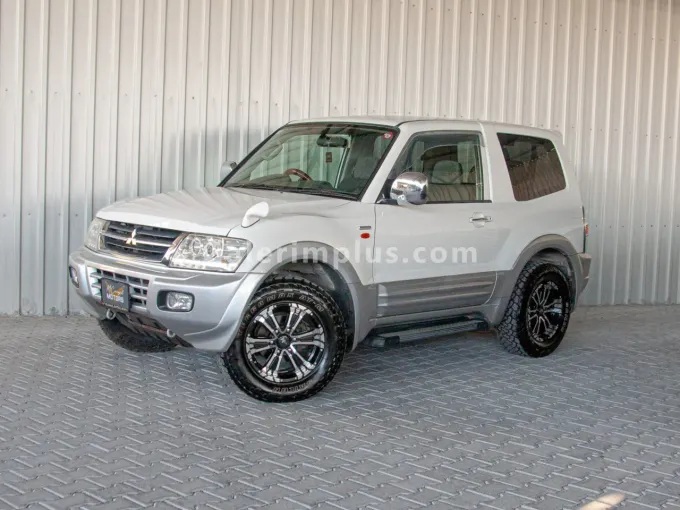 2002 Mitsubishi Pajero 3.5 Benzin Otomatik Girne İlan görseli - GalerimPlus