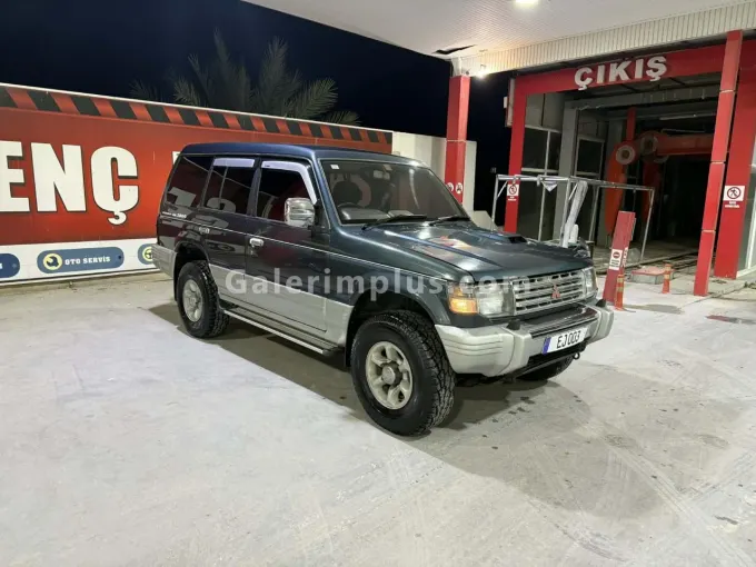 1993 Mitsubishi Pajero 2.8 TD Dizel Otomatik Gazimağusa İlan görseli - GalerimPlus