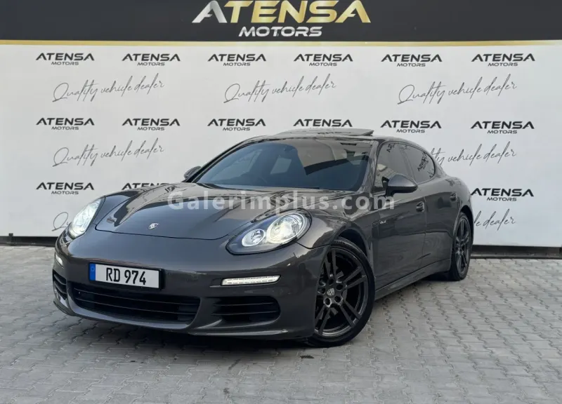 2013 Porsche Panamera