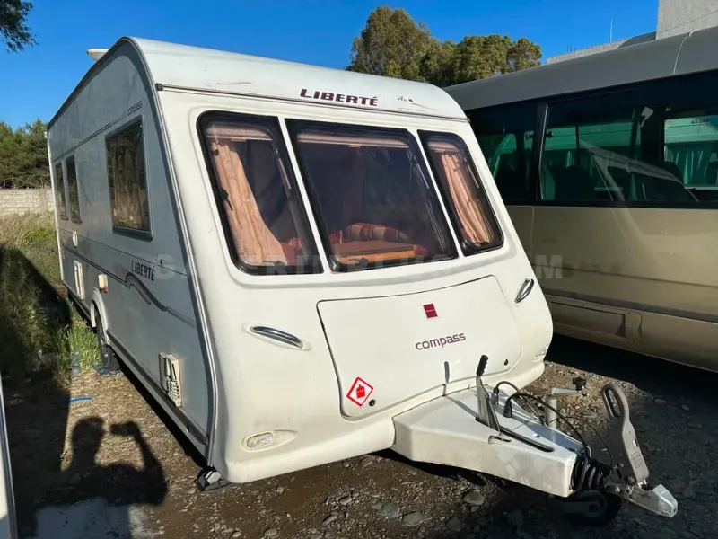 2006 Çekme Karavan Compass