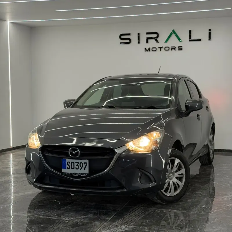 2016 Mazda Demio
