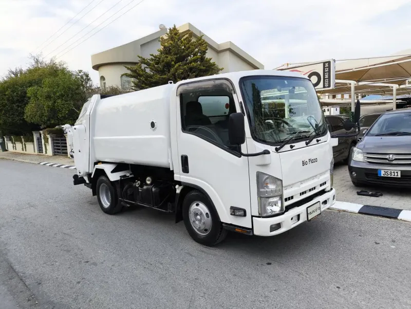 2008 Isuzu Kamyon &