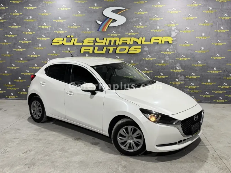 2023 Model Otomatik Mazda 2