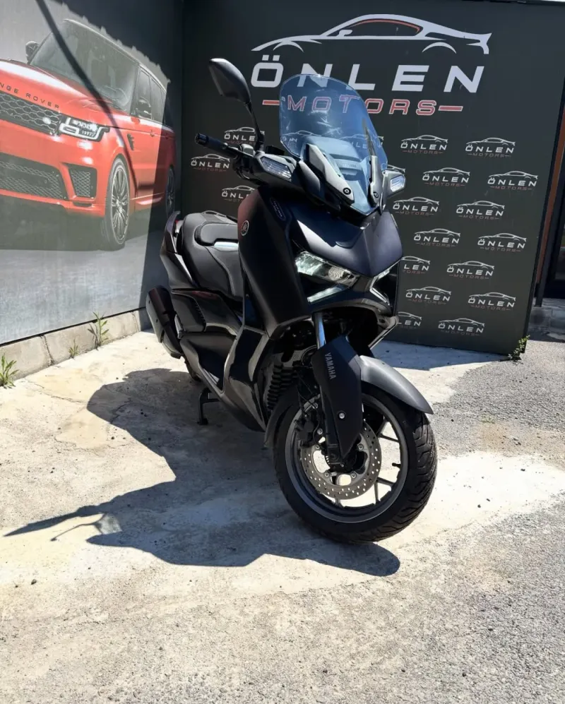 2024 Yamaha XMAX XMAX