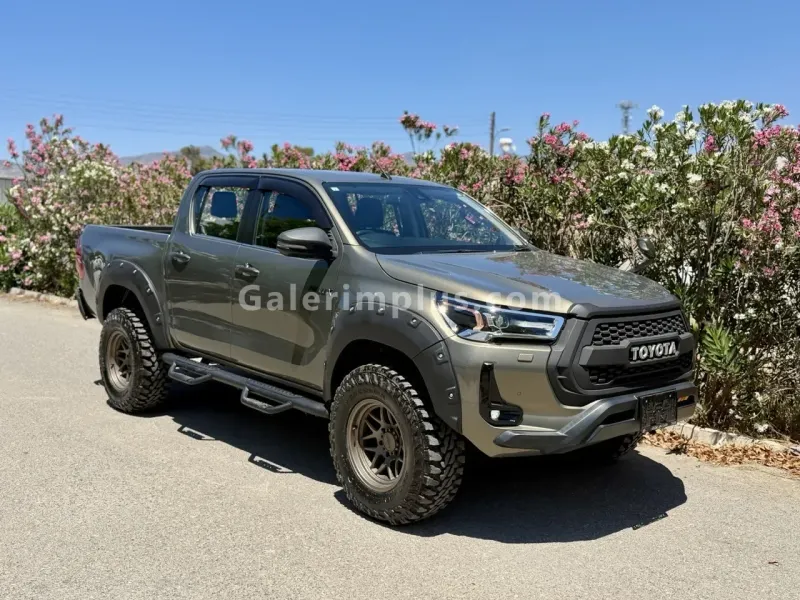 2022 Toyota Hilux