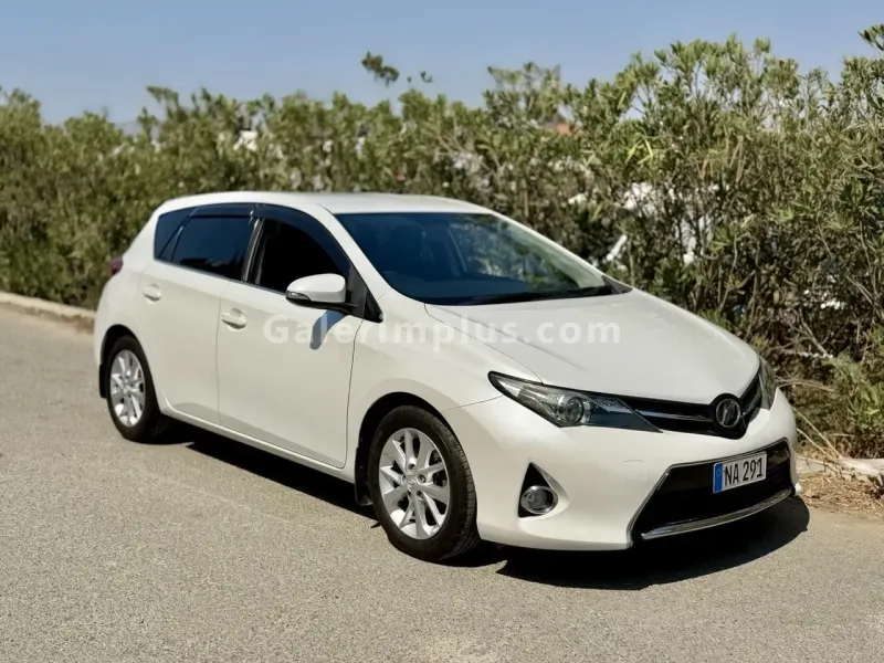 2014 Toyota Auris