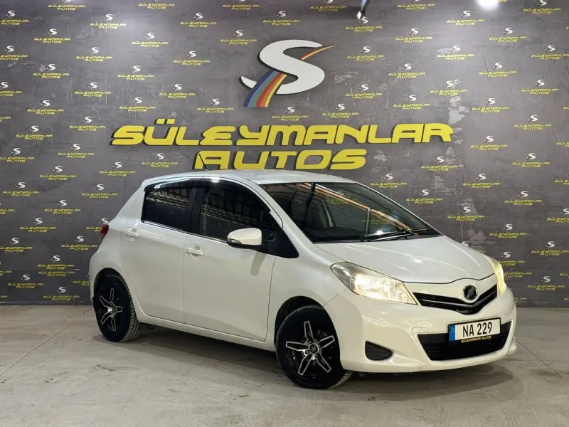 2011 Toyota Vitz
