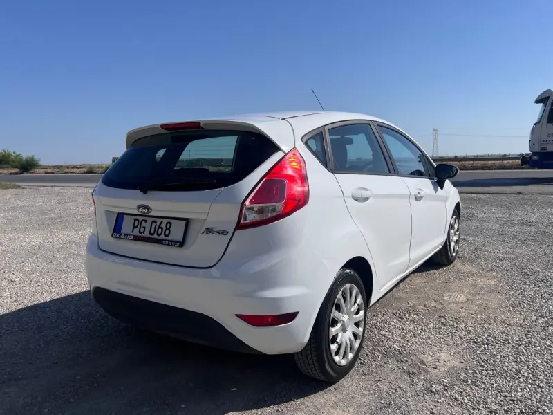 2017 Ford Fiesta
