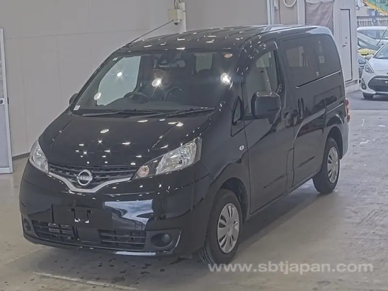 2023 Nissan NV200