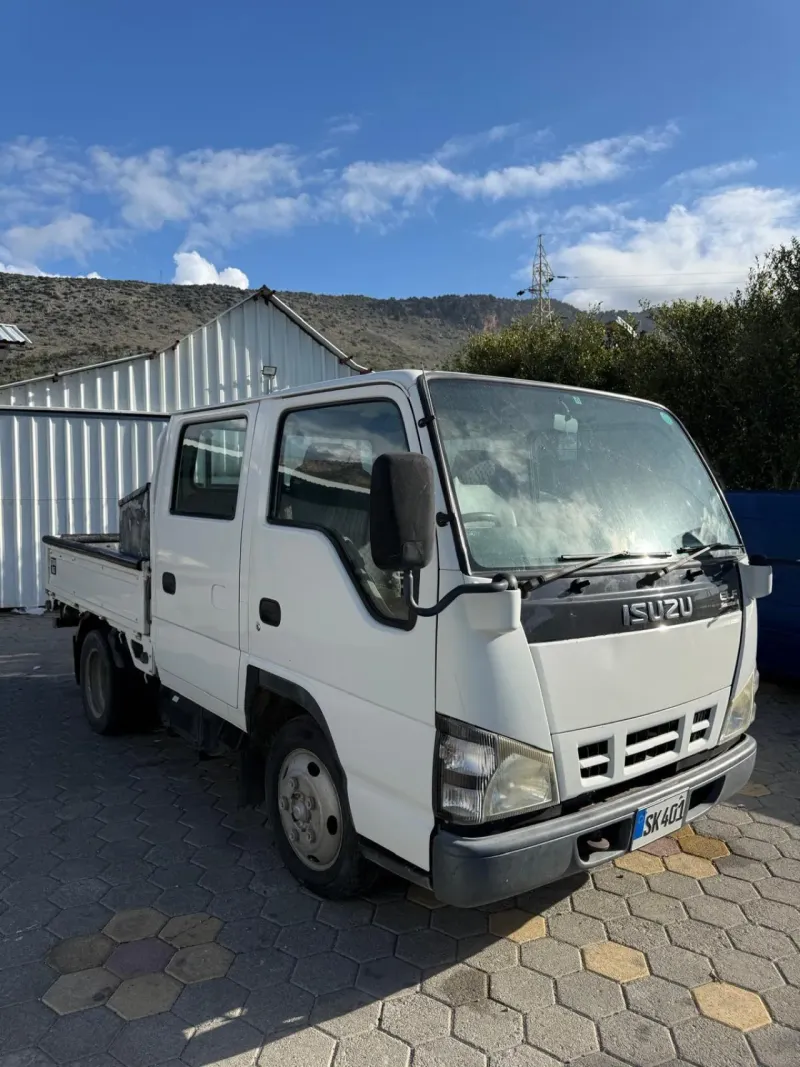 2007 Model Yarı Otomatik Kamyon & Kamyonet Isuzu