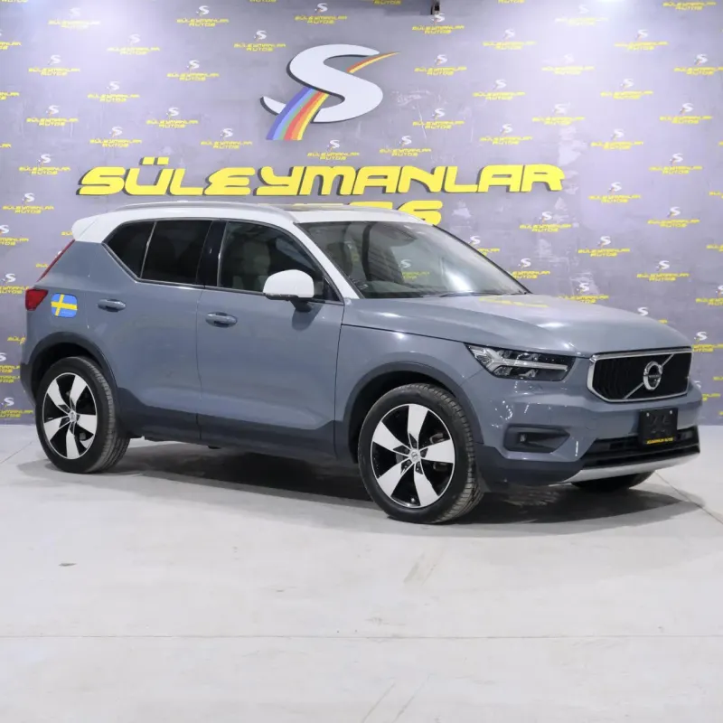 2020 Volvo XC40