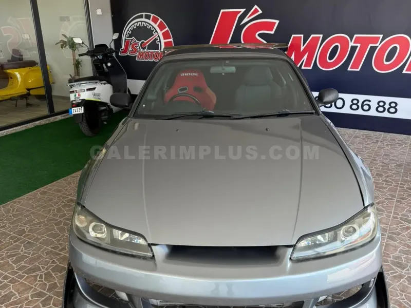 2000 Nissan Silvia S15 Spec R