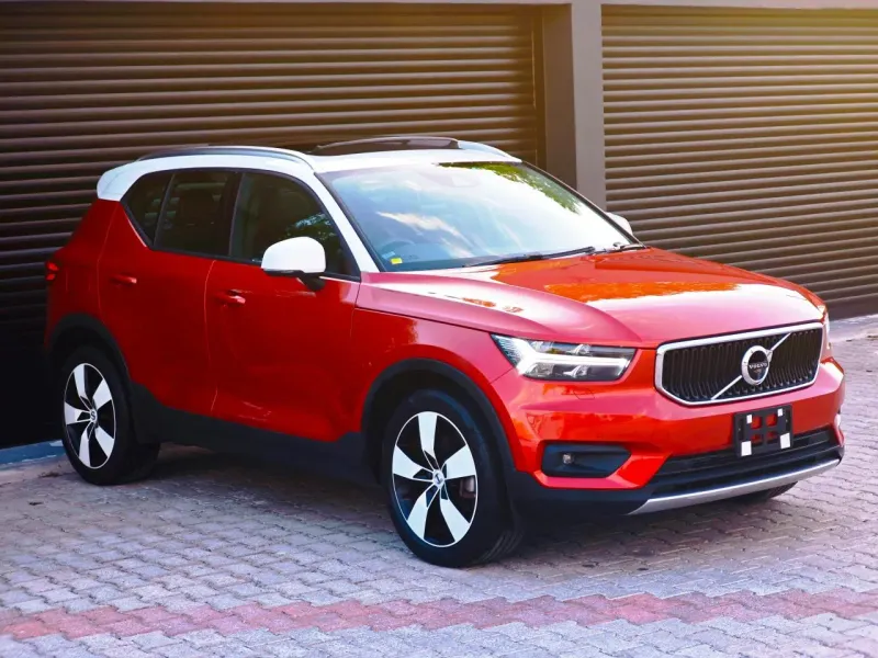 2020 Volvo XC40