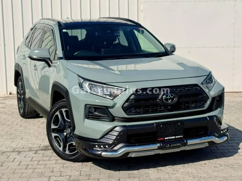 2021 Model Otomatik Toyota RAV4