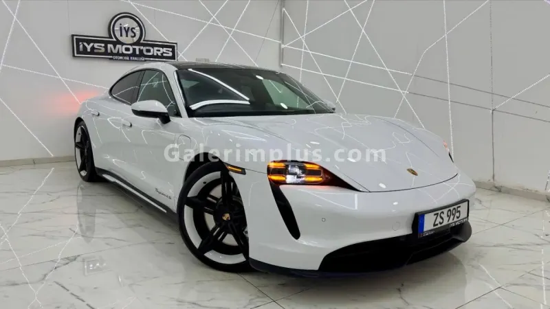 2022 Model Otomatik Porsche Taycan