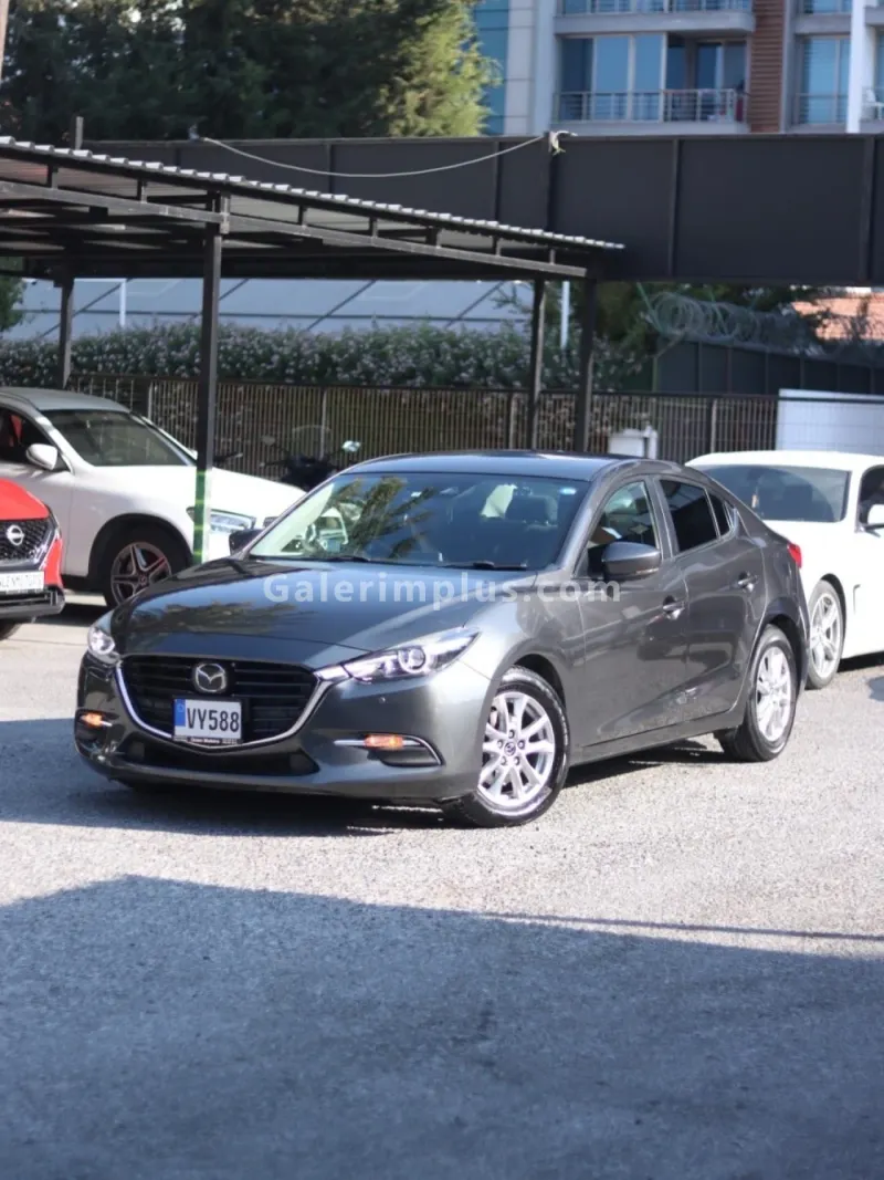 2019 Mazda Axela