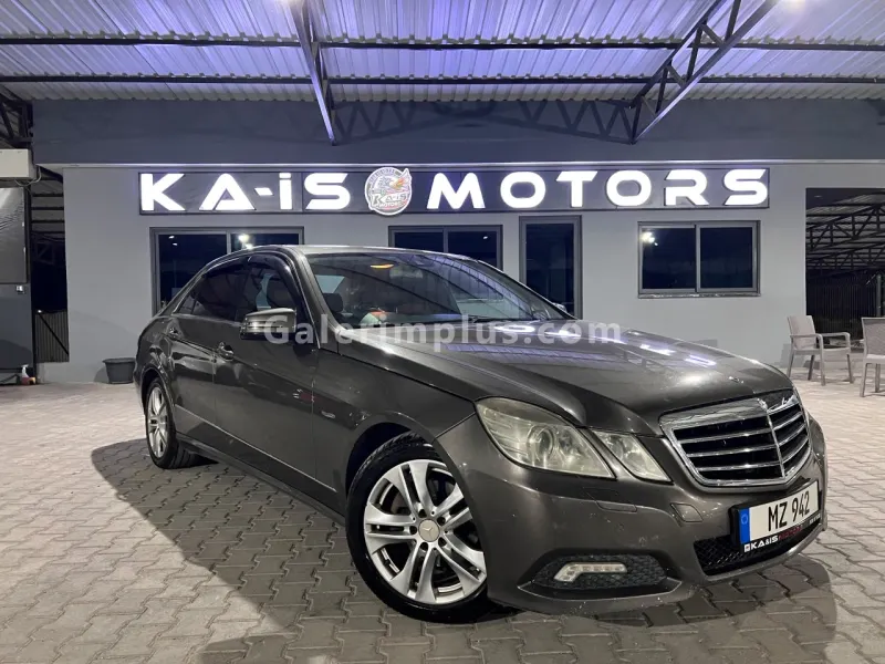 2009 Model Otomatik Mercedes-Benz E Serisi