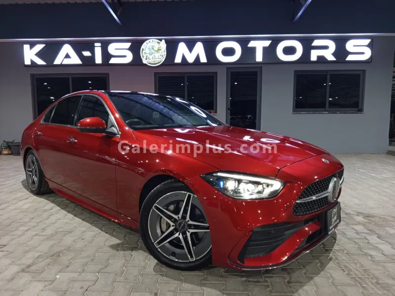 2022 Model Otomatik Mercedes-Benz C Serisi